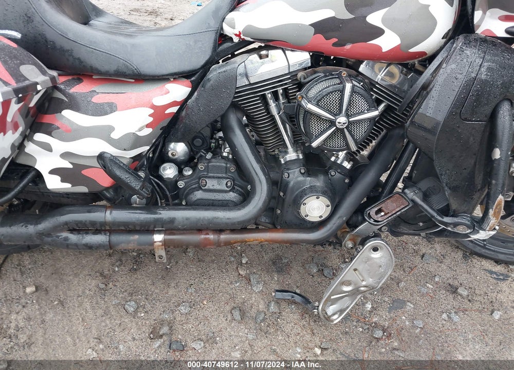 2010 HARLEY-DAVIDSON FLTRX VIN: 1HD1KH411AB632557