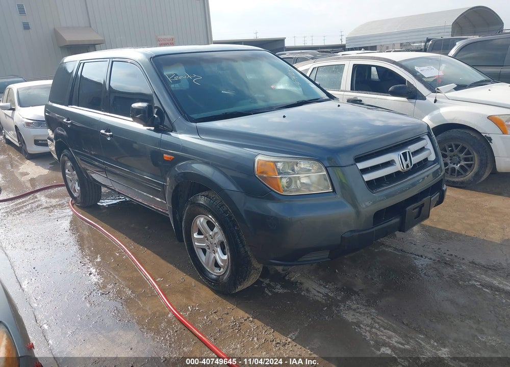 2006 HONDA PILOT LX VIN: 5FNYF28136B040304