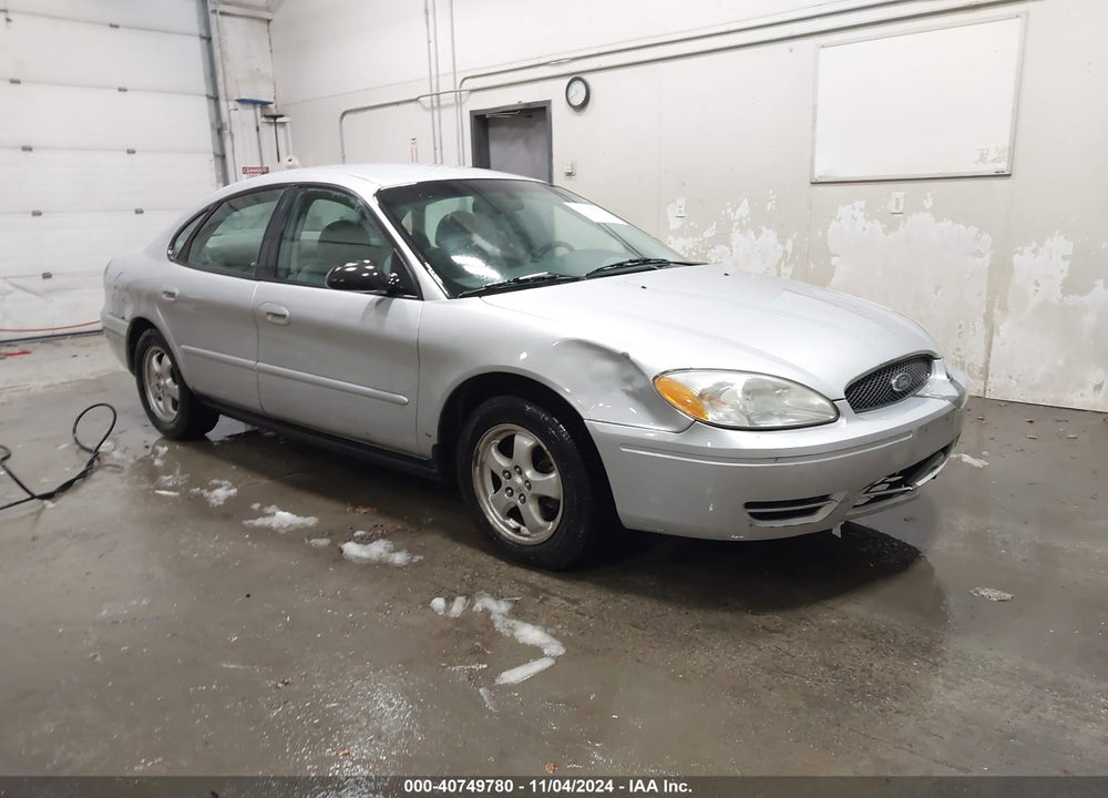 2004 FORD TAURUS SES VIN: 1FAFP55254G199143
