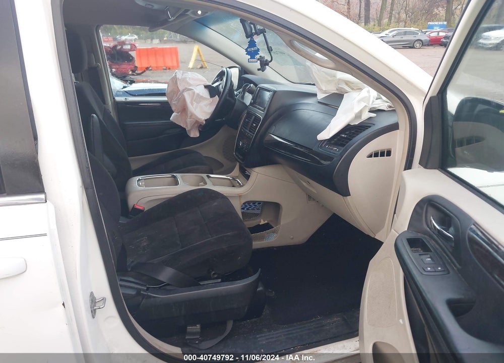 2013 DODGE GRAND CARAVAN CREW VIN: 2C4RDGDG8DR506411