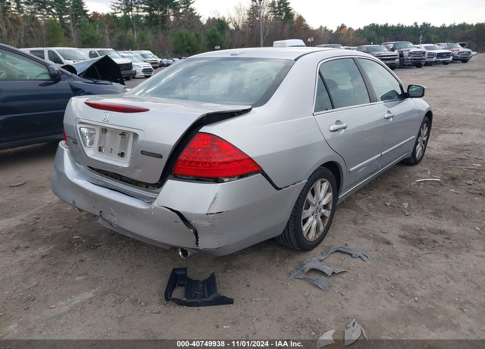 2007 HONDA ACCORD 3.0 EX VIN: 1HGCM66517A051858