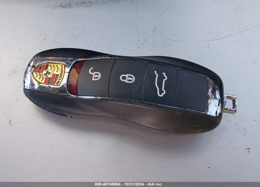 2015 PORSCHE MACAN TURBO VIN: WP1AF2A59FLB97605