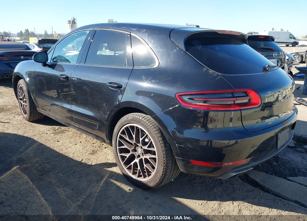 2015 PORSCHE MACAN TURBO VIN: WP1AF2A59FLB97605
