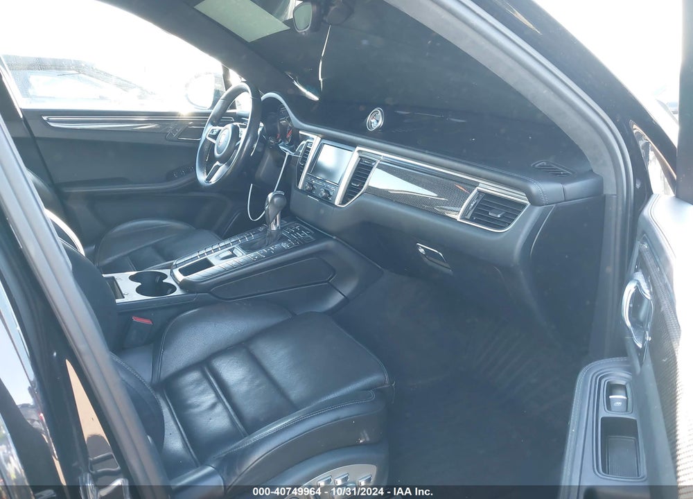 2015 PORSCHE MACAN TURBO VIN: WP1AF2A59FLB97605