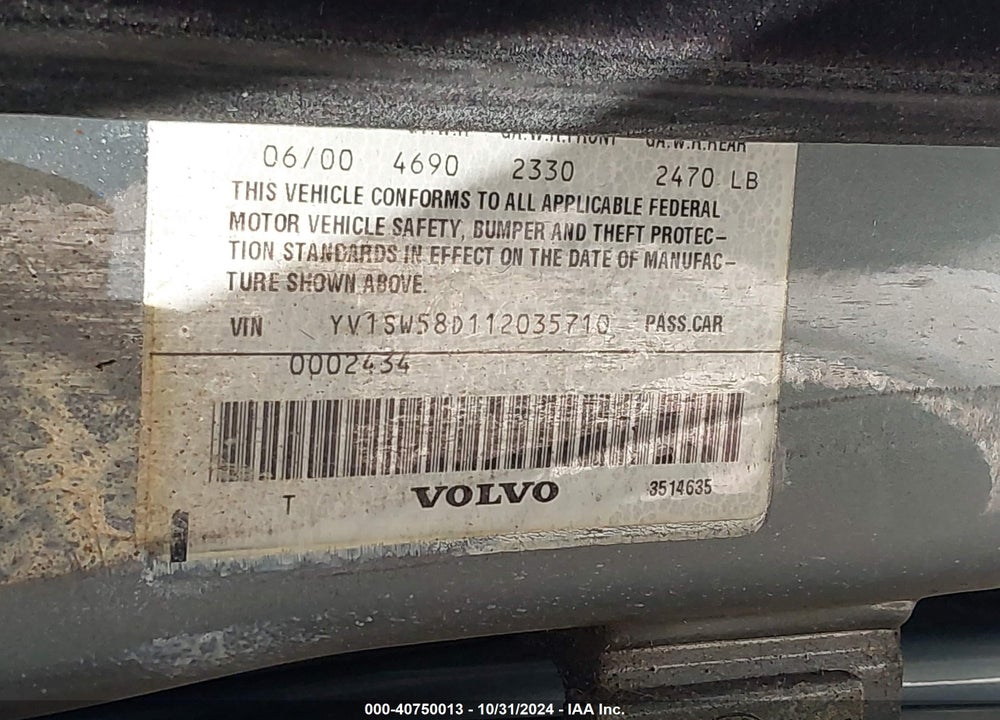 2001 VOLVO V70 2.4T VIN: YV1SW58D112035710