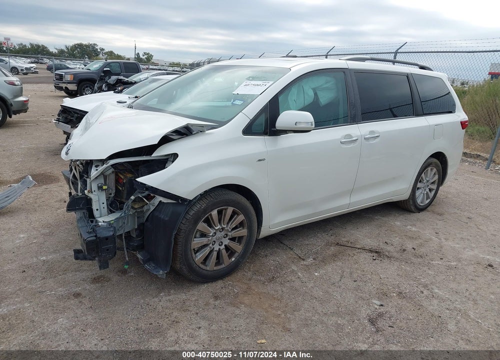 2017 TOYOTA SIENNA LIMITED 7 PASSENGER VIN: 5TDDZ3DC5HS185832