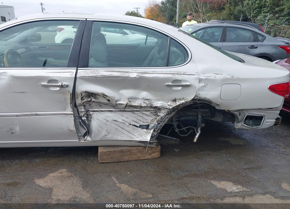 2005 LEXUS ES 330 VIN: JTHBA30G255072931