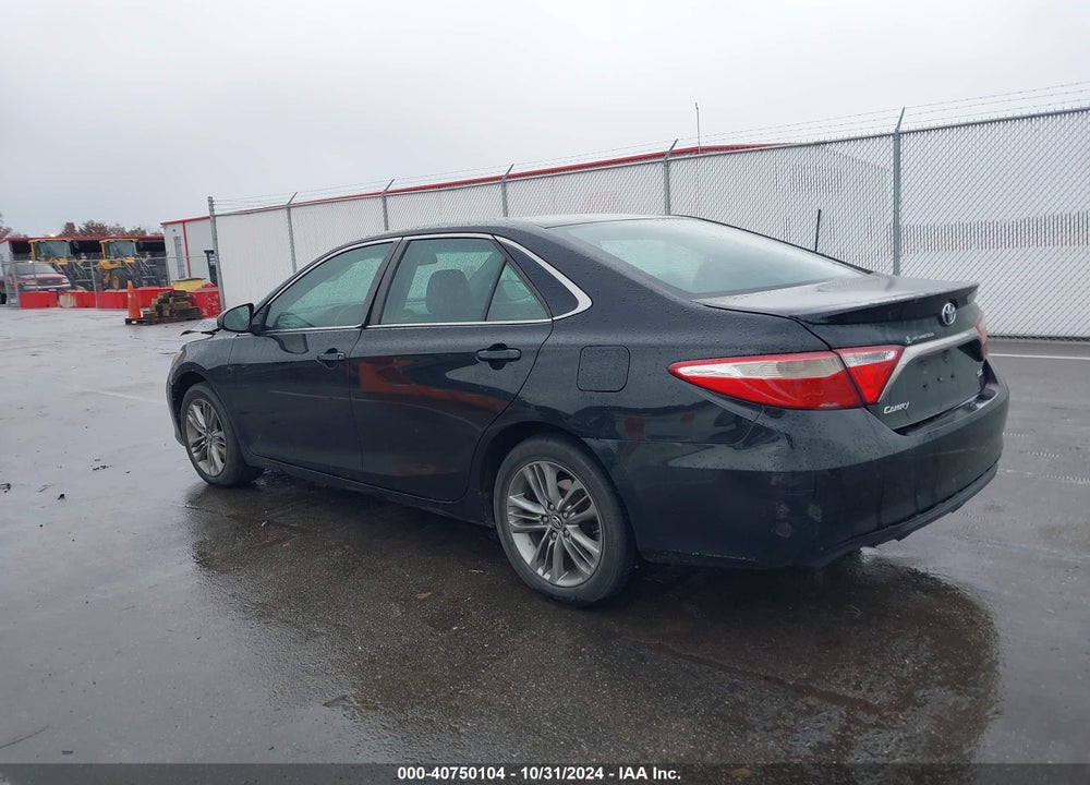 2017 TOYOTA CAMRY SE VIN: 4T1BF1FK8HU800390