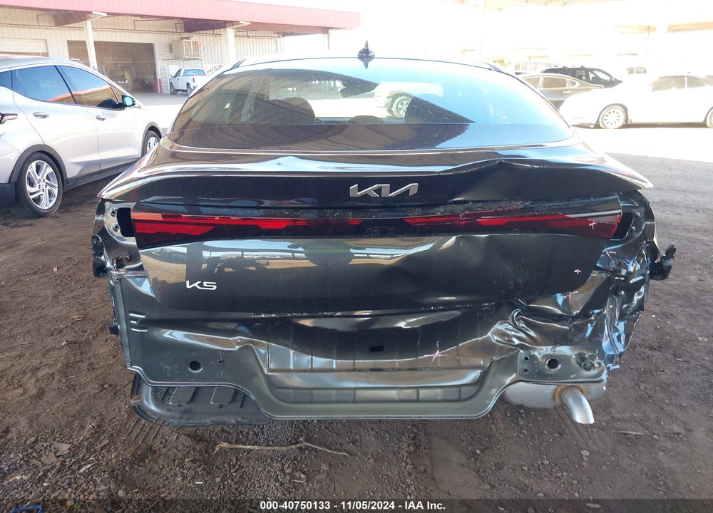 2025 KIA K5 LXS VIN: KNAG24J70S5320241