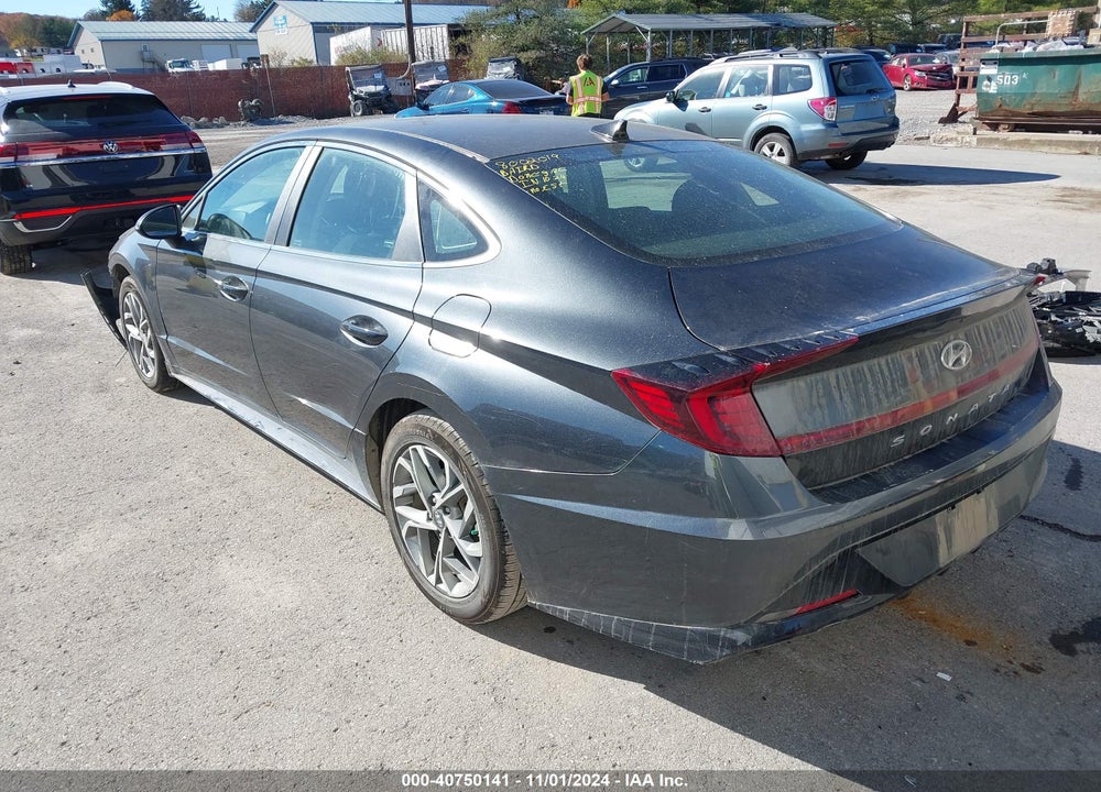 2022 HYUNDAI SONATA SEL VIN: KMHL64JA4NA224086