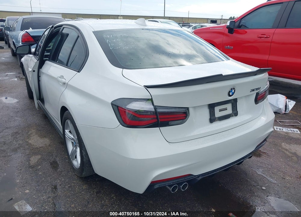 2013 BMW 328I VIN: WBA3A5G53DNP21038