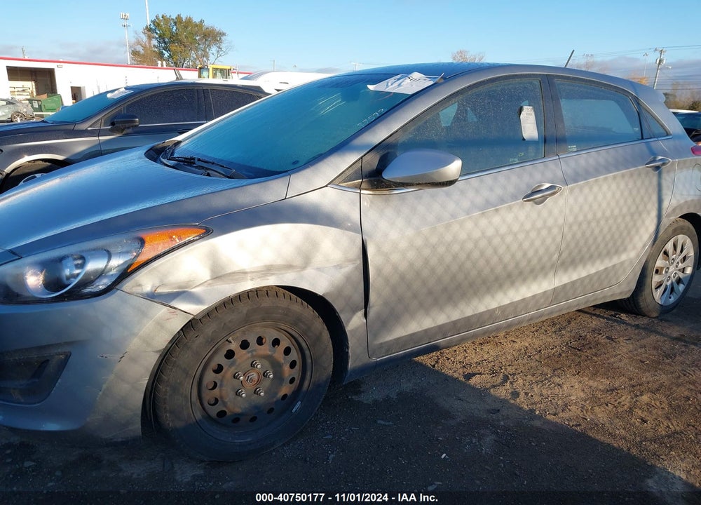 2016 HYUNDAI ELANTRA GT VIN: KMHD35LH4GU277725