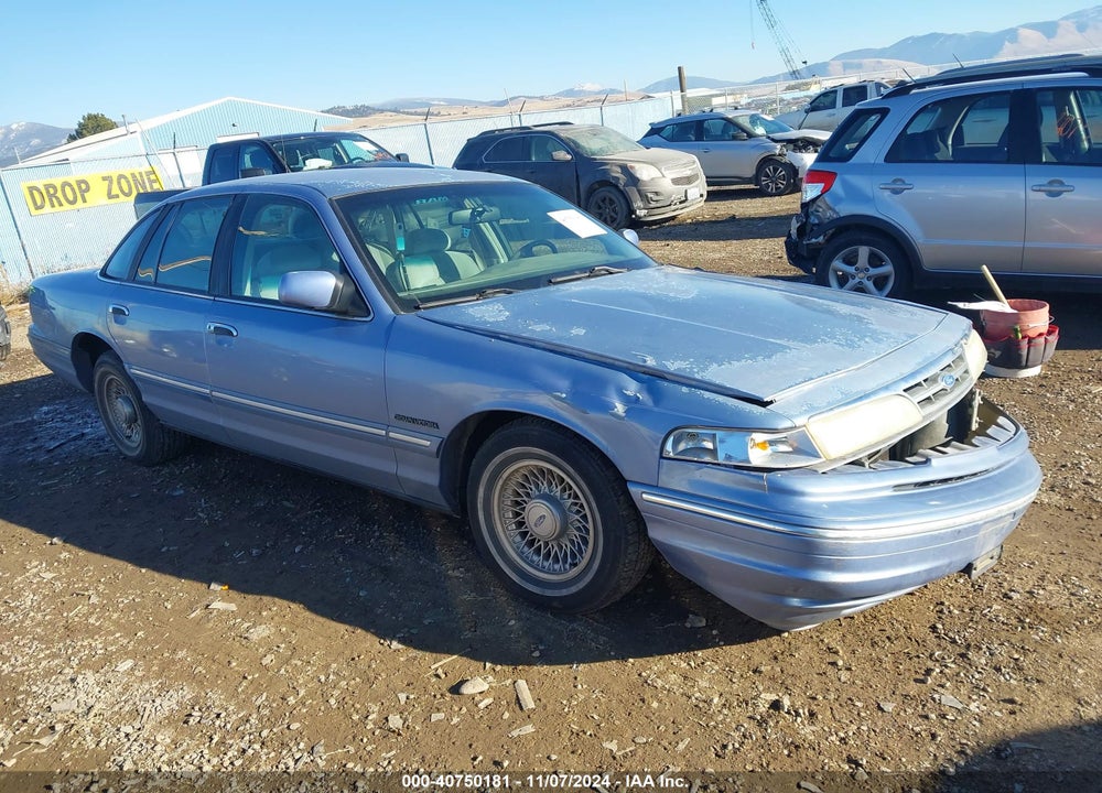 1995 FORD CROWN VICTORIA LX VIN: 2FALP74W8SX137777