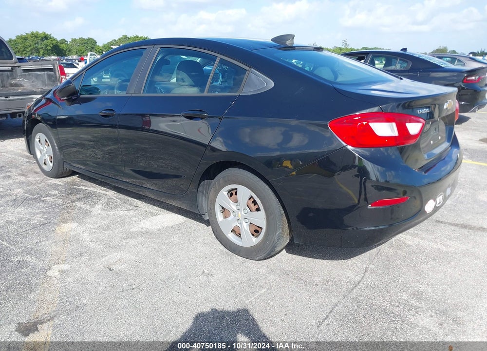 2017 CHEVROLET CRUZE LS AUTO VIN: 1G1BC5SM2H7132234