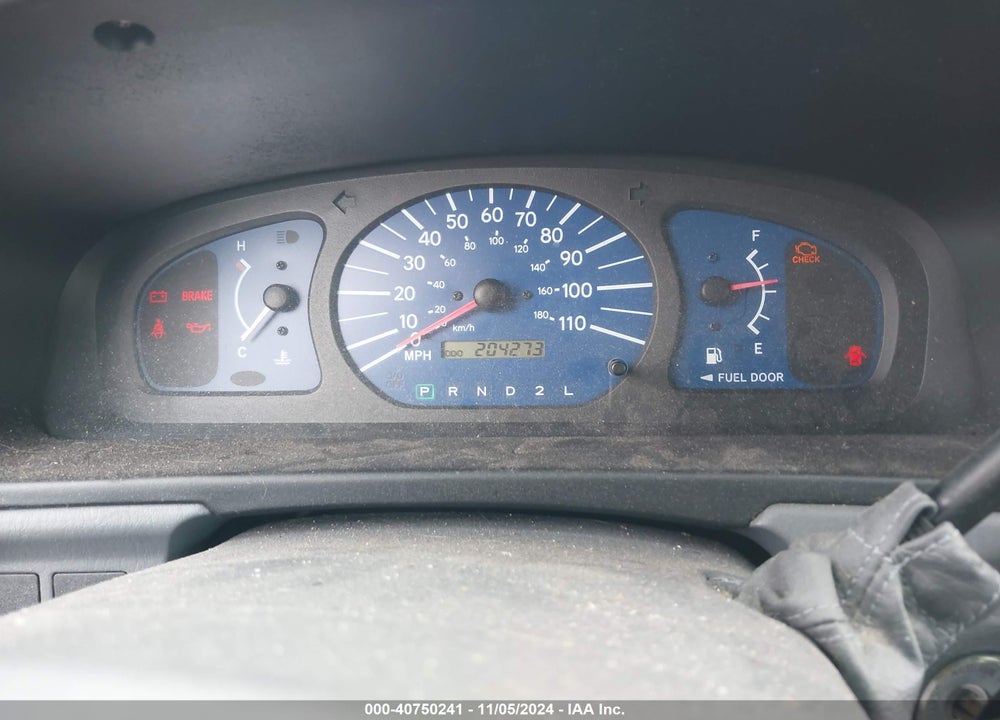 2003 TOYOTA SIENNA CE VIN: 4T3ZF19C13U533306