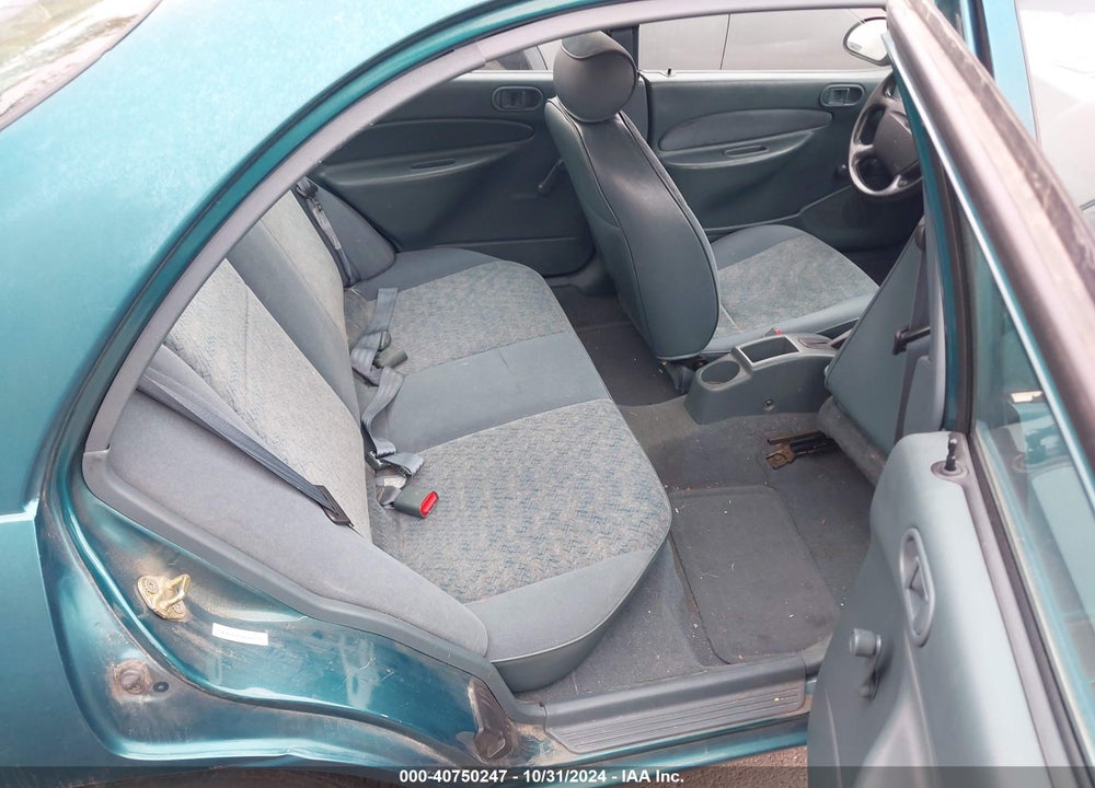 1998 FORD ESCORT LX VIN: 1FAFP10P3WW219376