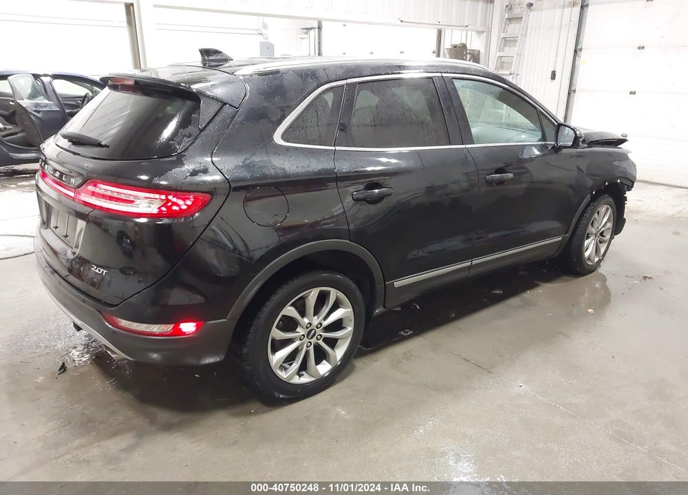 2017 LINCOLN MKC SELECT VIN: 5LMCJ2C99HUL62597