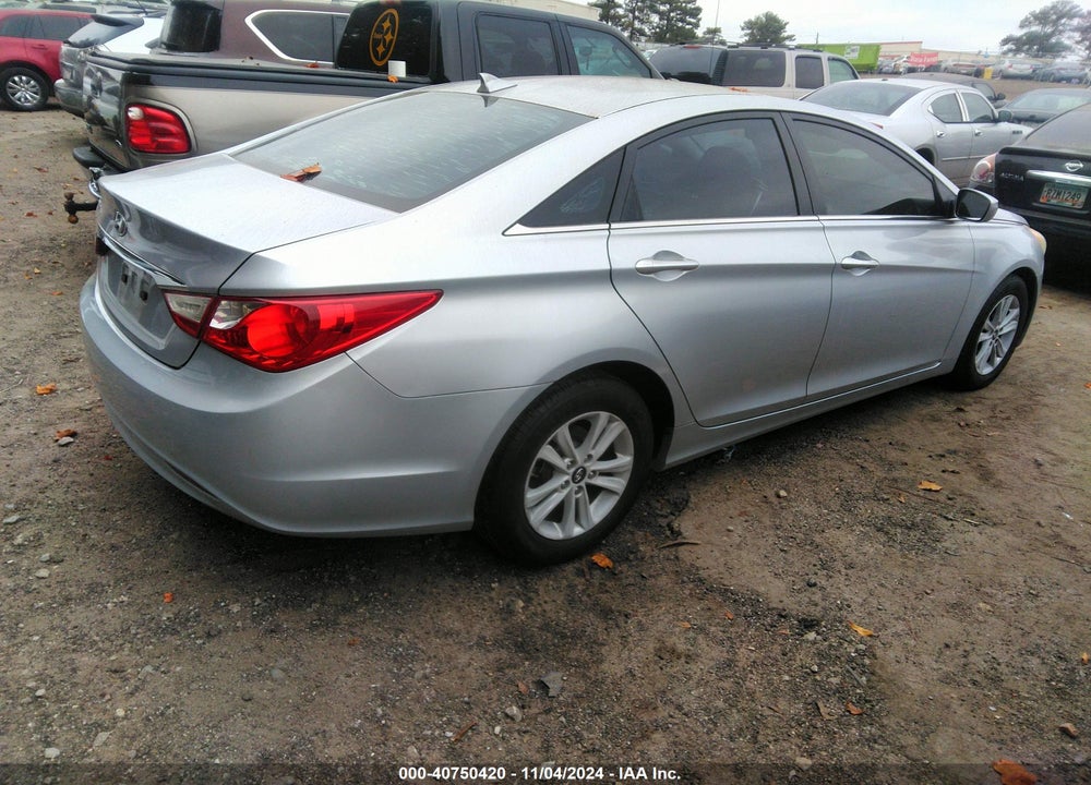 2013 HYUNDAI SONATA GLS VIN: 5NPEB4AC5DH542249