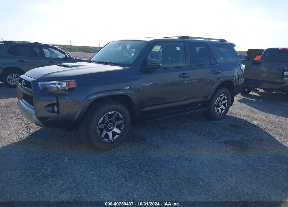 2017 TOYOTA 4RUNNER TRD OFF ROAD PREMIUM VIN: JTEBU5JR2H5443610