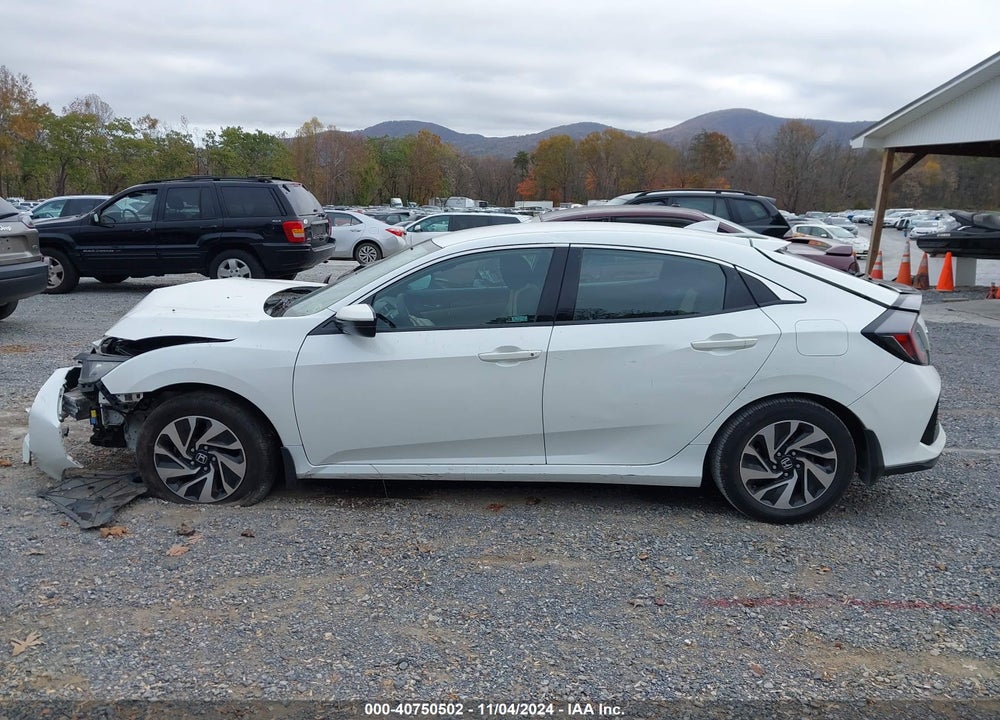 2018 HONDA CIVIC LX VIN: SHHFK7G21JU217028