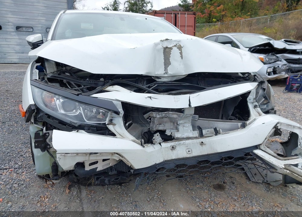 2018 HONDA CIVIC LX VIN: SHHFK7G21JU217028