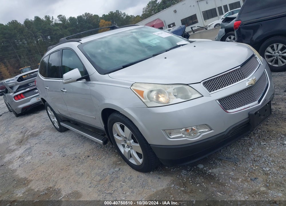2009 CHEVROLET TRAVERSE LTZ VIN: 1GNEV33DX9S105676