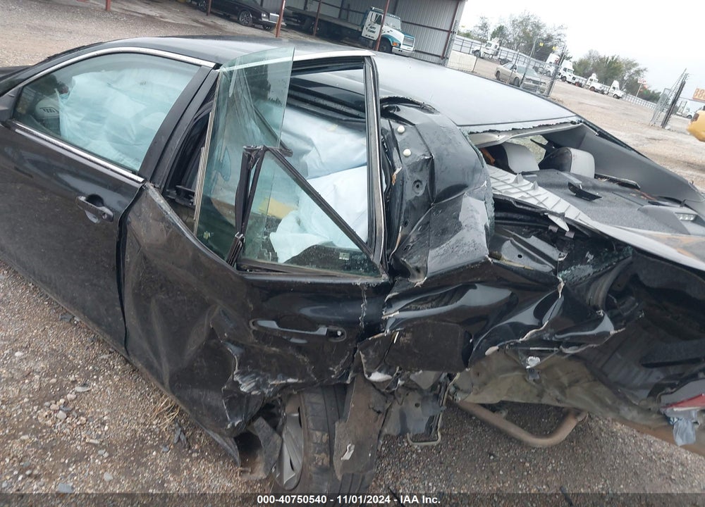 2017 TOYOTA CAMRY SE VIN: 4T1BF1FK5HU337396