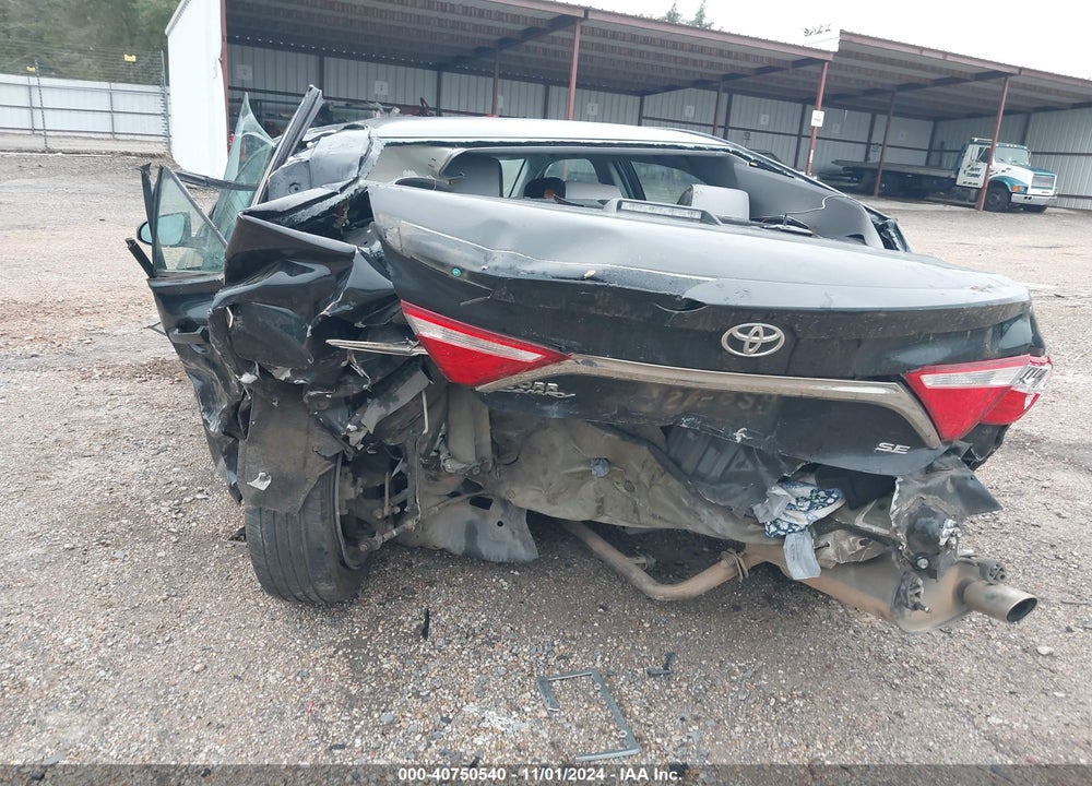 2017 TOYOTA CAMRY SE VIN: 4T1BF1FK5HU337396