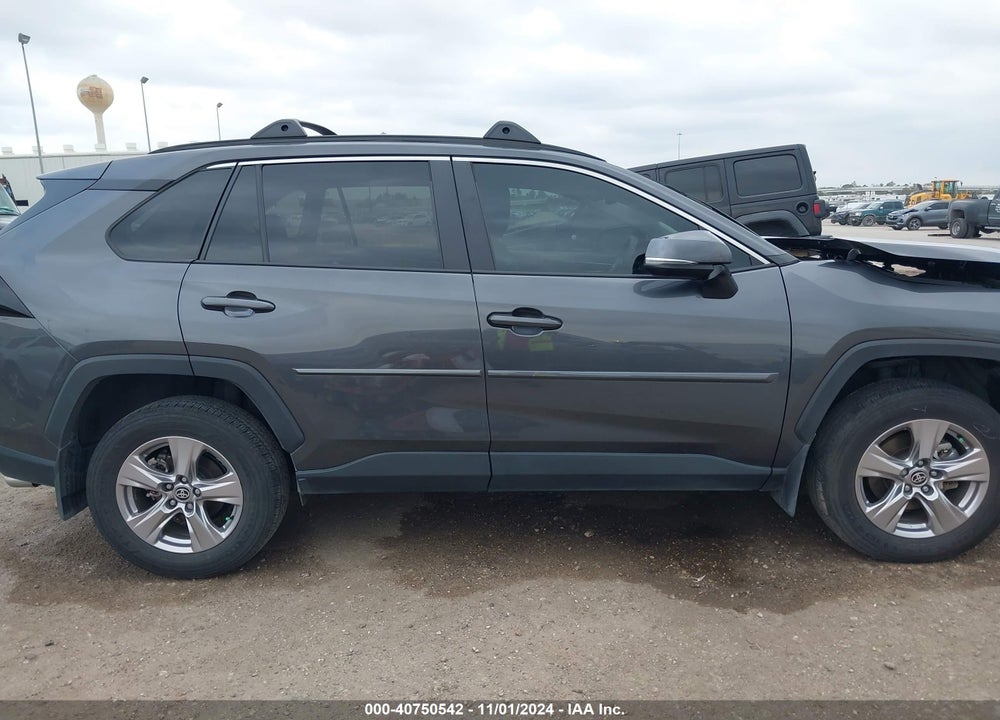 2023 TOYOTA RAV4 XLE VIN: 2T3W1RFV1PW282332