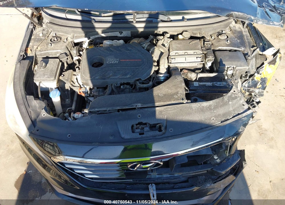 2015 HYUNDAI SONATA LIMITED 2.0T VIN: 5NPE34AB2FH151101