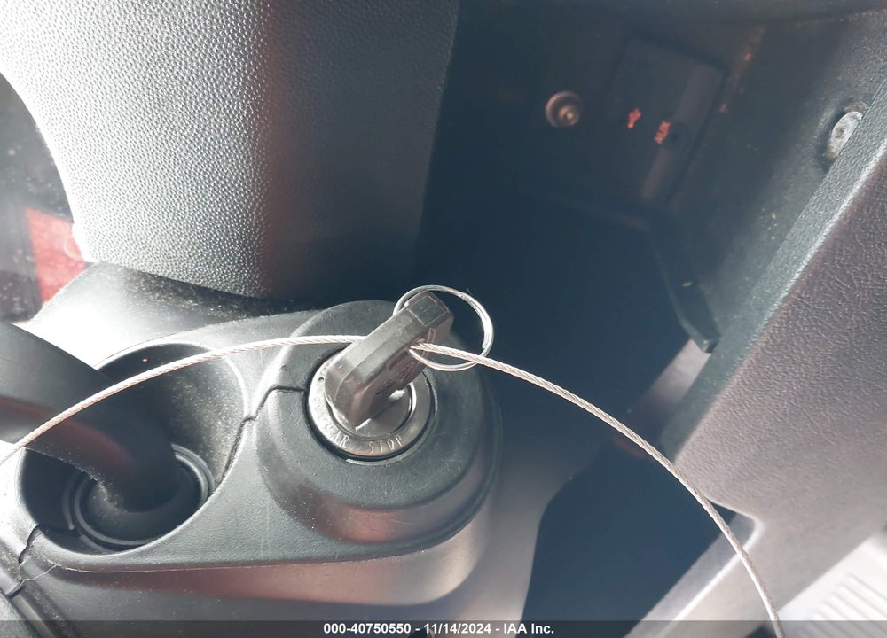 2018 RAM PROMASTER 1500 LOW ROOF 136 WB VIN: 3C6TRVAG0JE104841