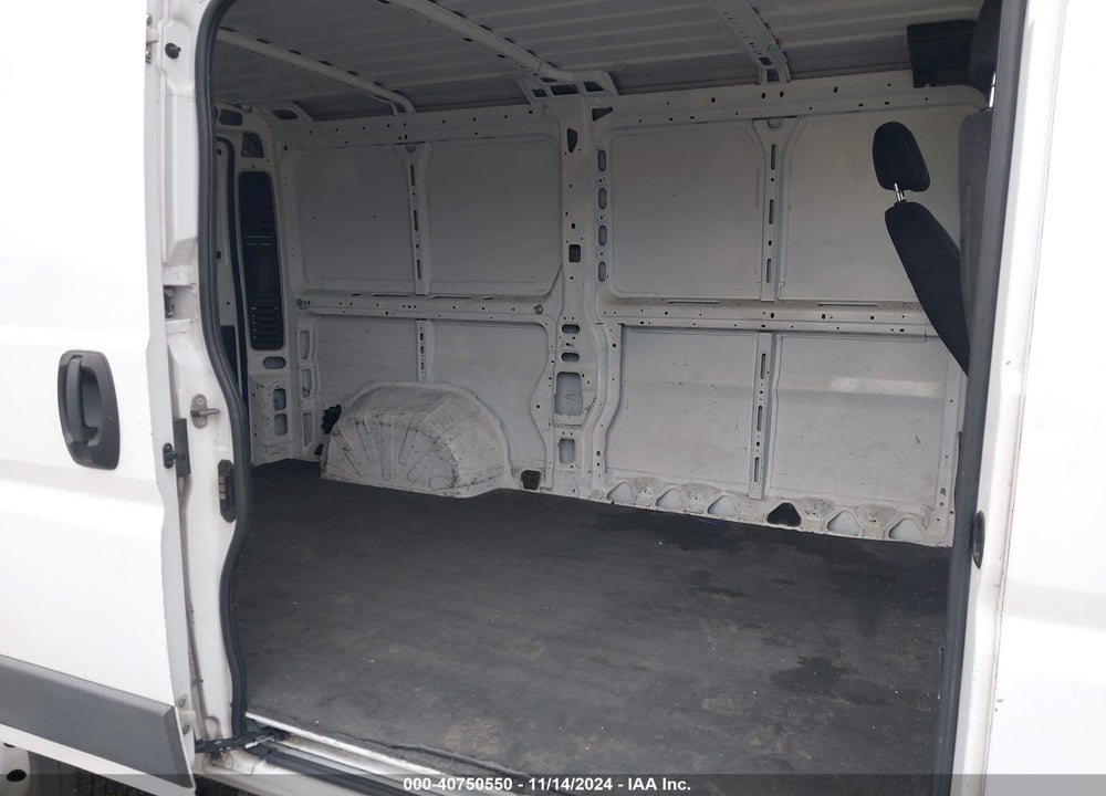 2018 RAM PROMASTER 1500 LOW ROOF 136 WB VIN: 3C6TRVAG0JE104841