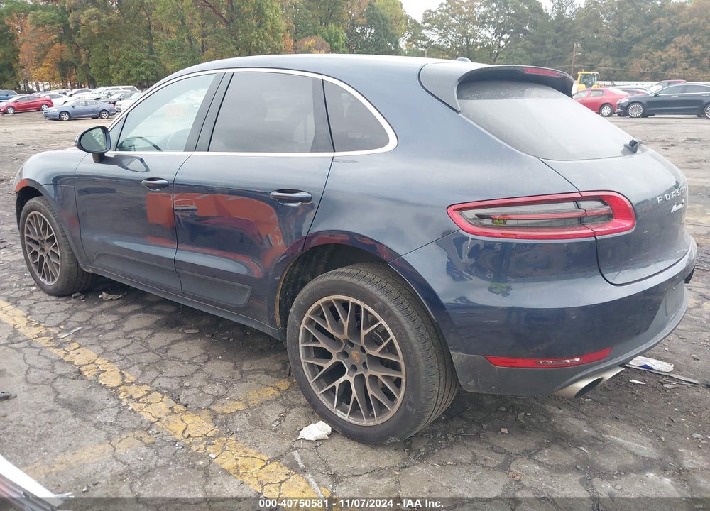 2016 PORSCHE MACAN S VIN: WP1AB2A55GLB51122