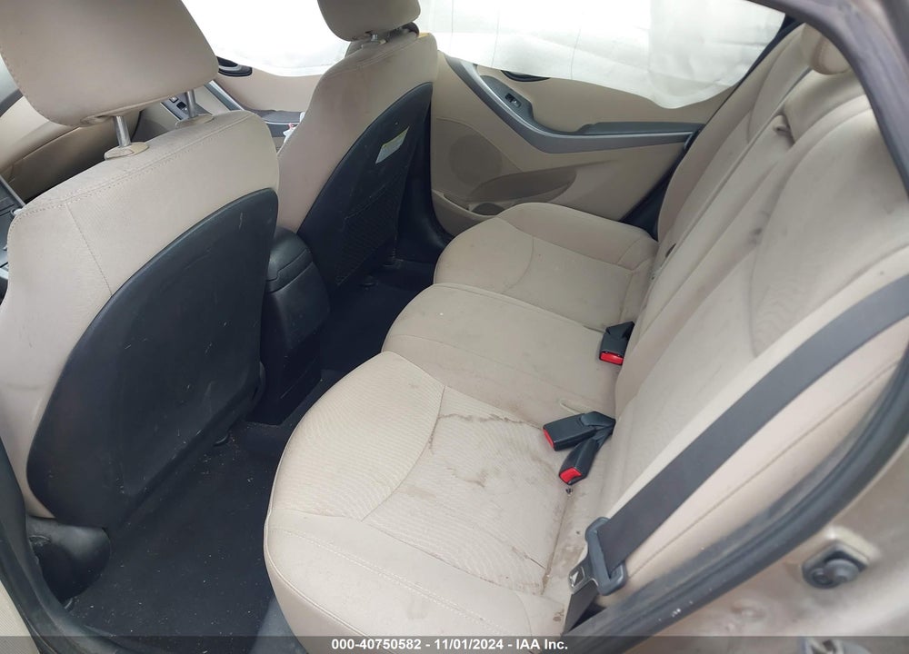2014 HYUNDAI ELANTRA SE VIN: 5NPDH4AE2EH515684