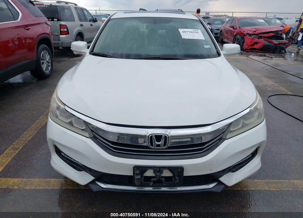 2016 HONDA ACCORD VIN: 1HGCR3F84GA023174