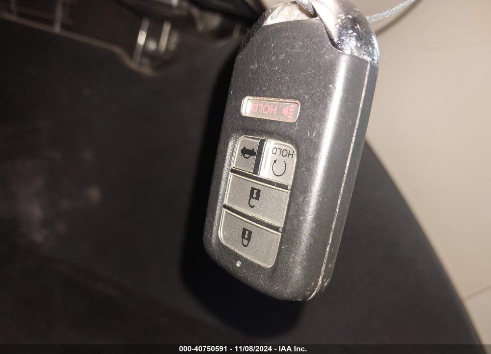 2016 HONDA ACCORD VIN: 1HGCR3F84GA023174
