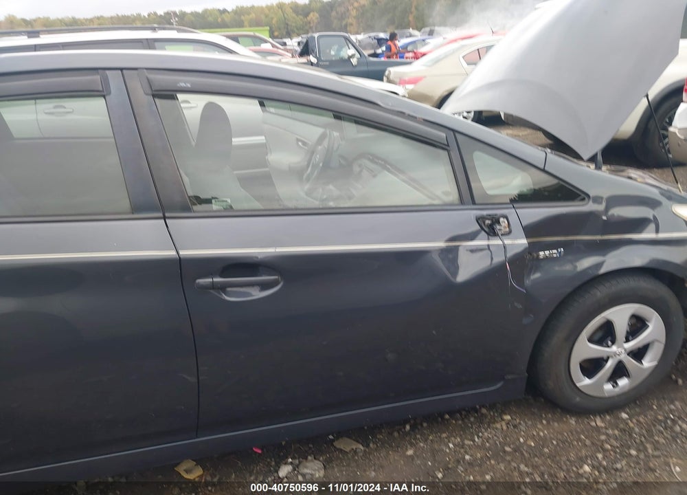 2013 TOYOTA PRIUS THREE VIN: JTDKN3DU6D5620143