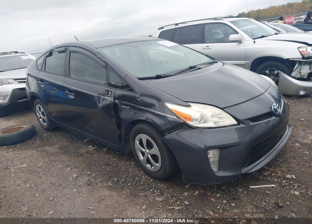 2013 TOYOTA PRIUS THREE VIN: JTDKN3DU6D5620143