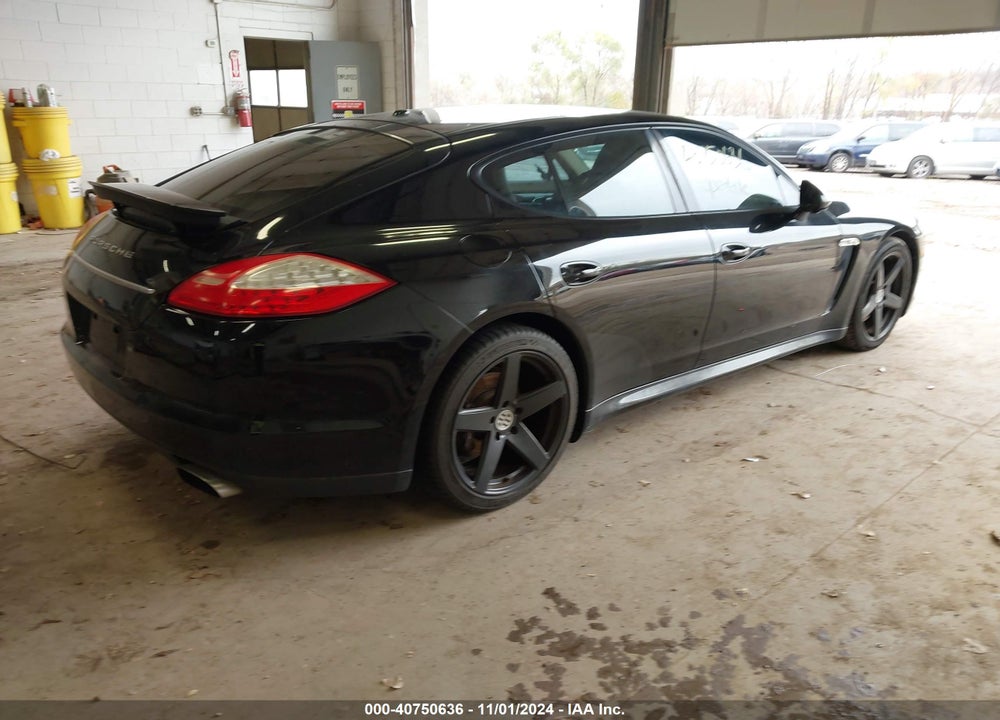 2011 PORSCHE PANAMERA 4 VIN: WP0AA2A71BL011955