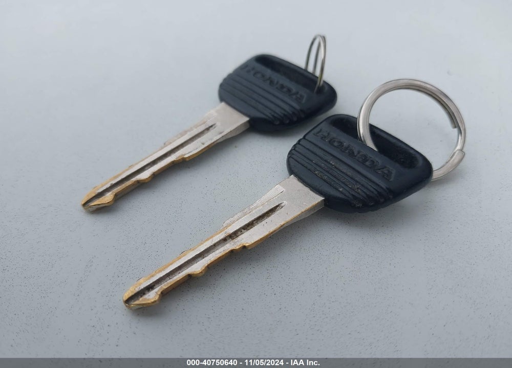 1998 HONDA CIVIC EX VIN: 2HGEJ8649WH618760