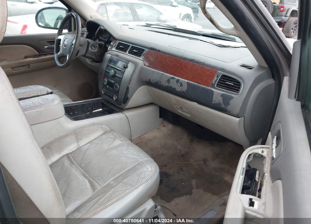 2007 GMC YUKON XL 1500 SLT VIN: 1GKFC16037J242207