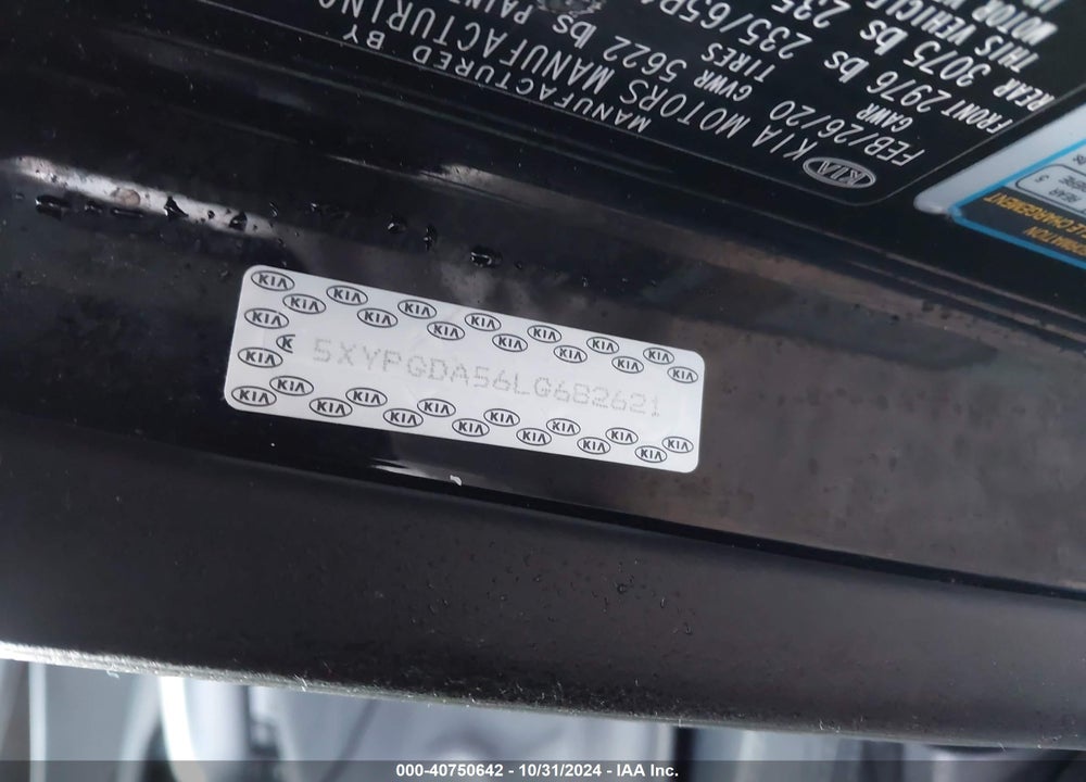2020 KIA SORENTO 3.3L LX VIN: 5XYPGDA56LG682621