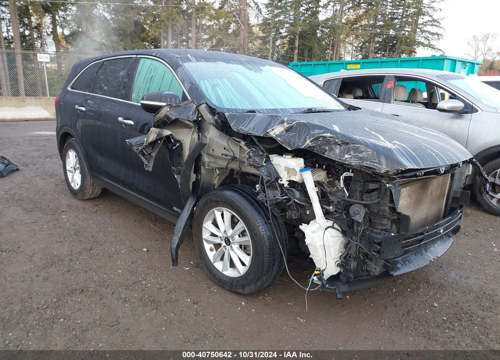 2020 KIA SORENTO 3.3L LX VIN: 5XYPGDA56LG682621