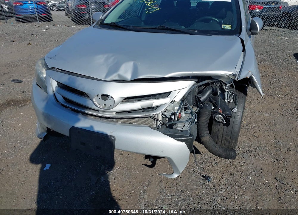 2013 TOYOTA COROLLA S/LE VIN: 2T1BU4EE1DC013327