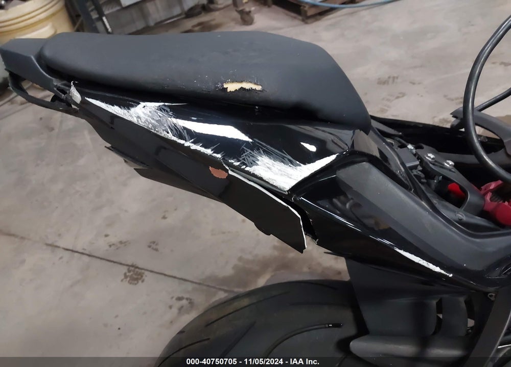 2021 KAWASAKI ZX636 K VIN: JKBZXJH16MA007241
