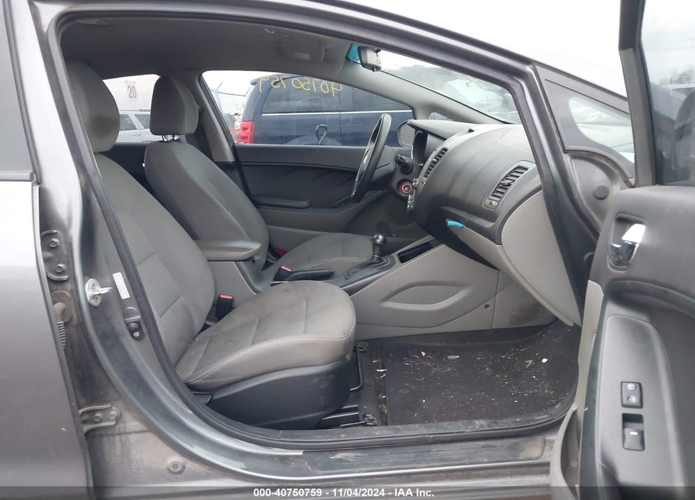 2016 KIA FORTE LX VIN: KNAFX4A62G5560290