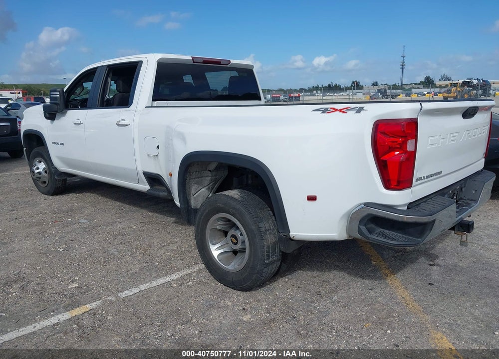 2023 CHEVROLET SILVERADO 3500HD 4WD  LONG BED LT VIN: 1GC4YTEY8PF225381