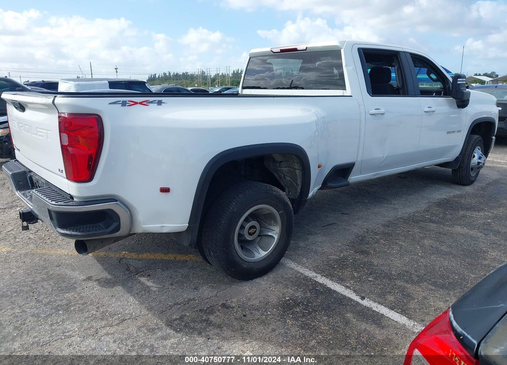 2023 CHEVROLET SILVERADO 3500HD 4WD  LONG BED LT VIN: 1GC4YTEY8PF225381