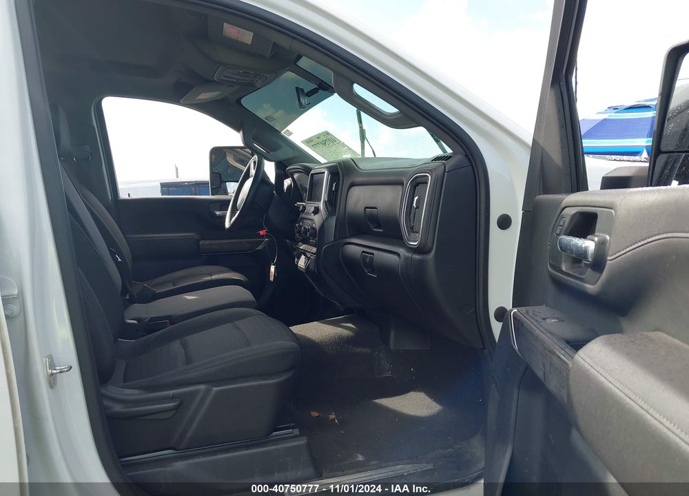 2023 CHEVROLET SILVERADO 3500HD 4WD  LONG BED LT VIN: 1GC4YTEY8PF225381