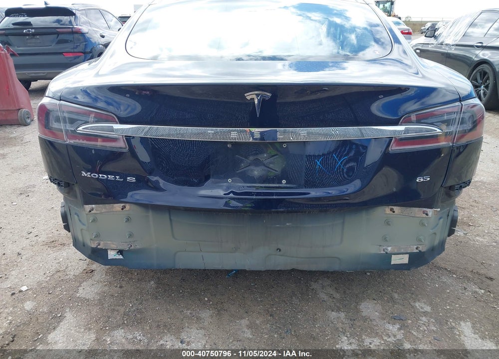 2014 TESLA MODEL S P85 VIN: 5YJSA1H17EFP56152